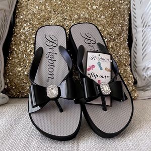 🚫SOLD🚫 NWT Bowie Brighton Flip-flop Sandals